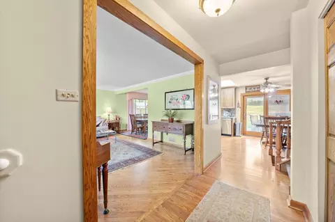 Entry Way - 16 W681 Marybeth Ct, Willowbrook, IL 60521 photo 1 of 2