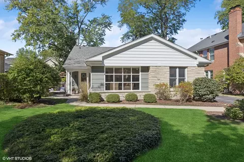 3916 Grand Ave, Western Springs, IL 60558