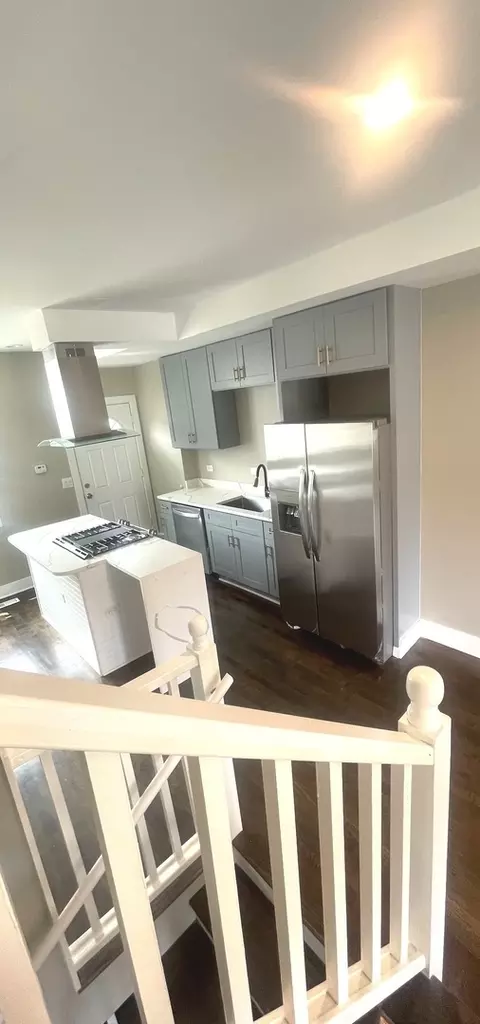 Kitchen - 10718 S Champlain Ave, Chicago, IL 60628 photo 6 of 8