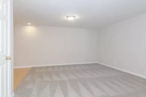 1101 Whitaker St, Normal, IL 61761 photo 27