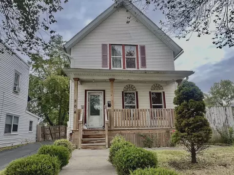 204 Rowell Ave, Joliet, IL 60433
