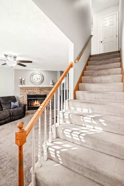 1316 Beacon Hill Ct, Normal, IL 61761 photo 17