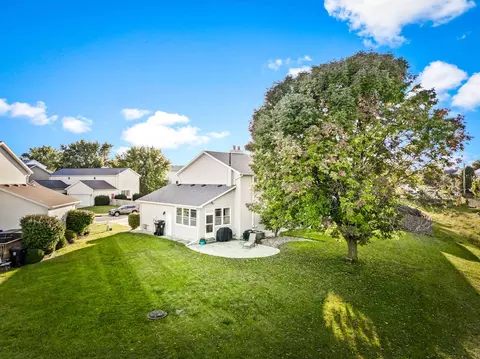 1316 Beacon Hill Ct, Normal, IL 61761 photo 36