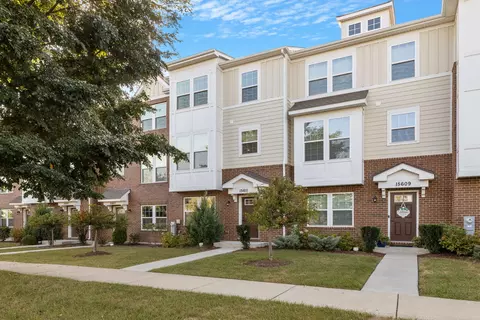 15611 Alice Mae Ct, Orland Park, IL 60462