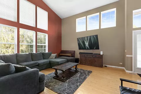 2700 Bay View Cir, Algonquin, IL 60102 photo 8