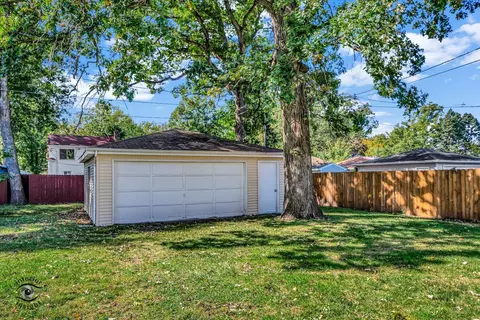 Exterior - 209 White Ave, Joliet, IL 60433 photo 6 of 7