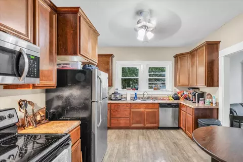 613 E High St, Monticello, IL 61856 photo 13