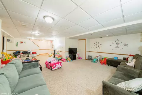 1620 Sheffield Dr, Elgin, IL 60123 photo 14