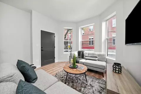 6552-6554 S Champlain Ave, Chicago, IL 60637 photo 2