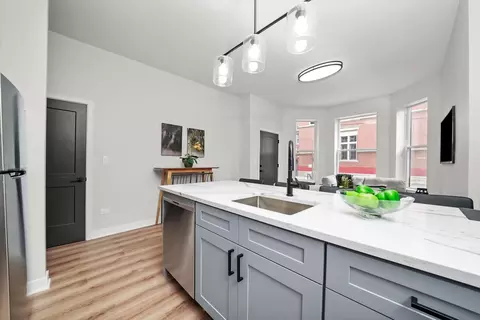 6552-6554 S Champlain Ave, Chicago, IL 60637 photo 6