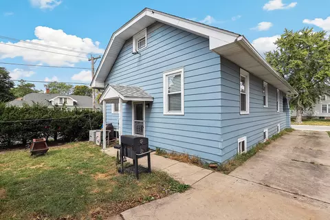 525 Simms St, Aurora, IL 60505 photo 17