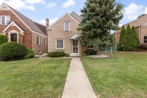 2756 W 96th St, Evergreen Park, IL 60805