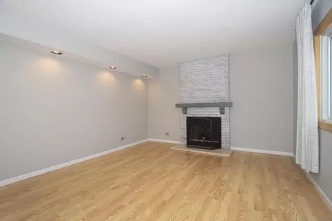 1350 Sebring Cir, Elgin, IL 60120 photo 17