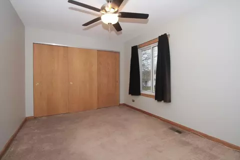 1350 Sebring Cir, Elgin, IL 60120 photo 27