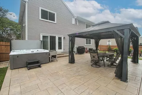 1350 Sebring Cir, Elgin, IL 60120 photo 34