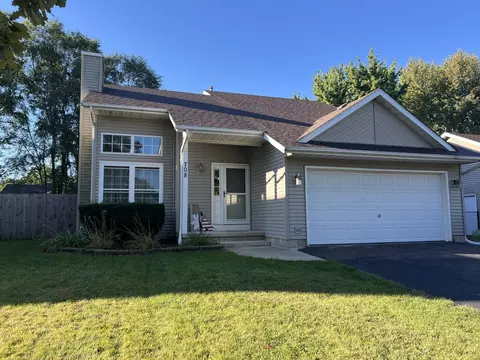 708 Tyler St, Genoa, IL 60135