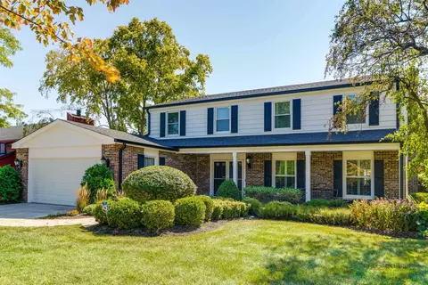 1172 Tamarack Ln, Libertyville, IL 60048