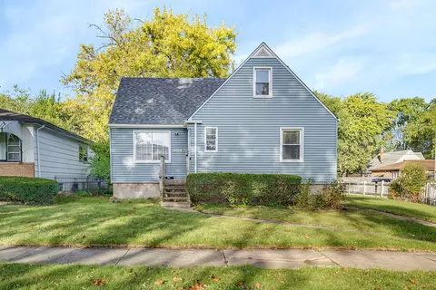 18018 Wentworth Ave, Lansing, IL 60438