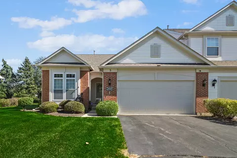 Exterior - 5 Tiverton Ct, Algonquin, IL 60102 photo 2 of 4