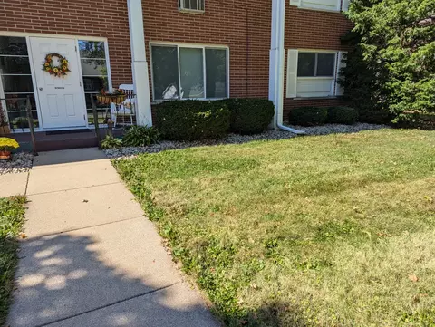124 N Whistler Ave #A2, Freeport, IL 61032