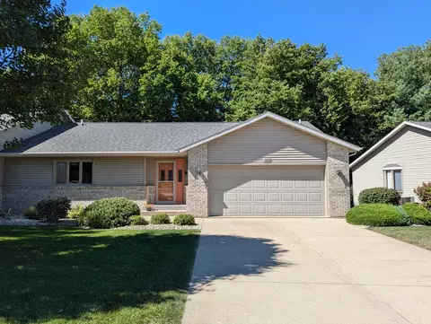 1006 Arapaho Dr #3, Freeport, IL 61032