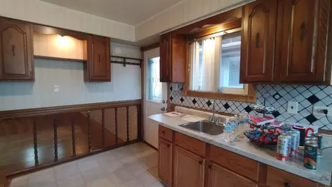 Other - 7702 Central Ave, Burbank, IL 60459 photo 3 of 14