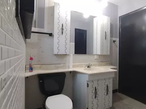 Bath - 7702 Central Ave, Burbank, IL 60459 photo 1 of 3