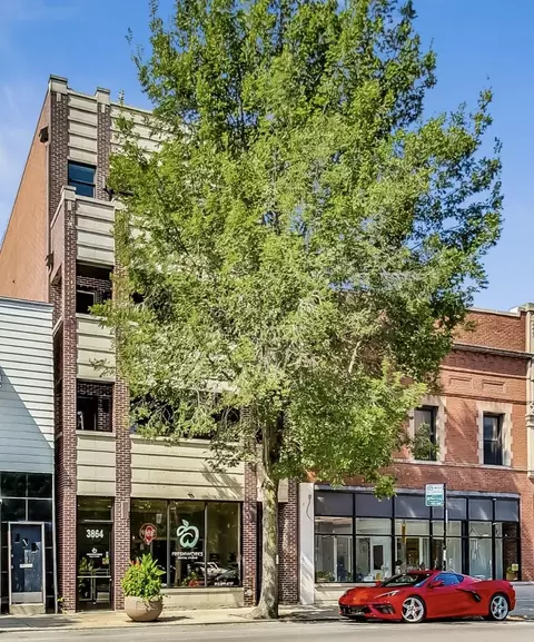 3864 N Lincoln Ave #2, Chicago, IL 60613
