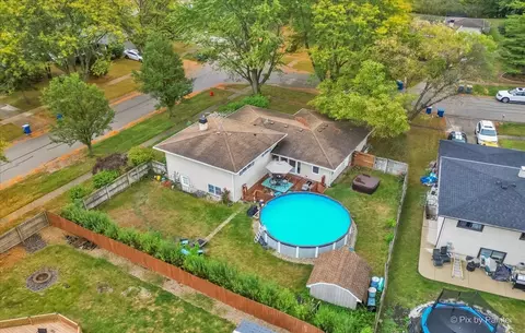 View/Area - 640 Cedar Ln, Bartlett, IL 60103 photo 1 of 4