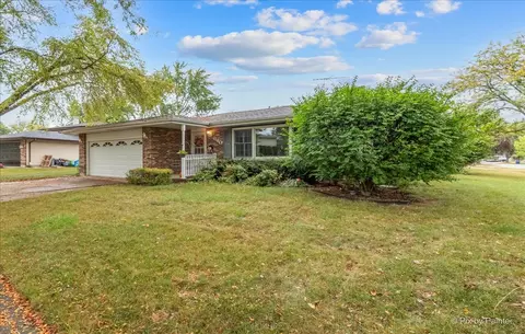 Other - 640 Cedar Ln, Bartlett, IL 60103 photo 2 of 9