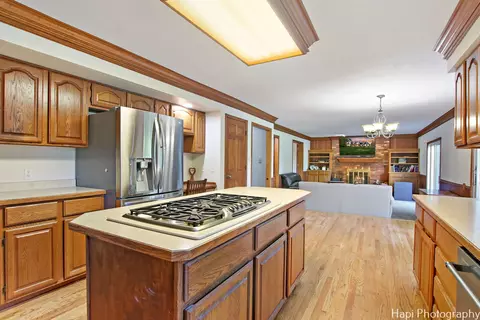 Kitchen - 6116 Ojibwa Ln, Mchenry, IL 60050 photo 3 of 3