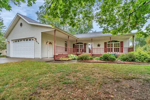 414 N Carey St, Braceville, IL 60407