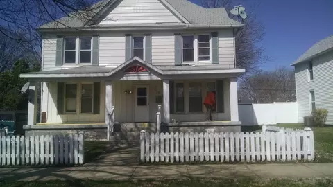 406 E Park St, Champaign, IL 61820