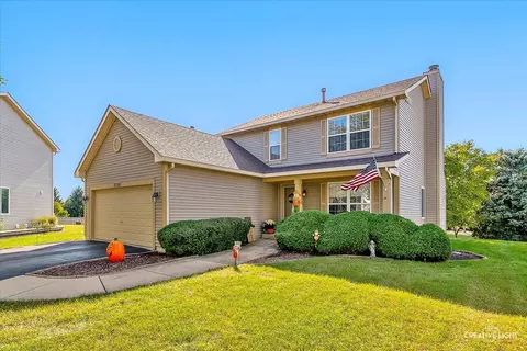 2750 Jenna Ct, Montgomery, IL 60538