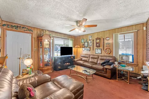 Living - 3702 Rose Manor Ter, Markham, IL 60428 photo 1 of 3