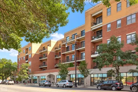 3125 W Fullerton Ave #309, Chicago, IL 60647