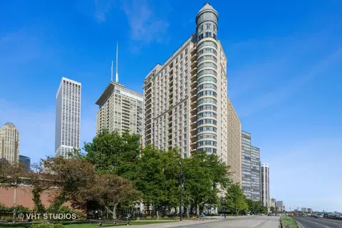 840 N Lake Shore Dr #1202, Chicago, IL 60611