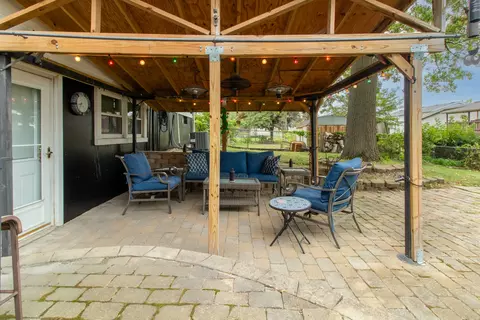 Exterior - 2012 Orme Dr, Bloomington, IL 61704 photo 5 of 8
