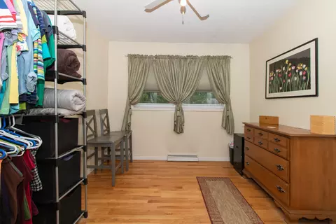 Bedroom - 2012 Orme Dr, Bloomington, IL 61704 photo 4 of 7