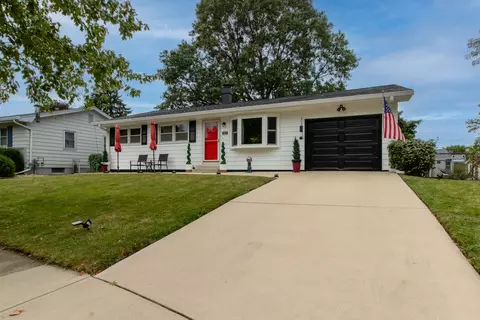 Exterior - 2012 Orme Dr, Bloomington, IL 61704 photo 2 of 8
