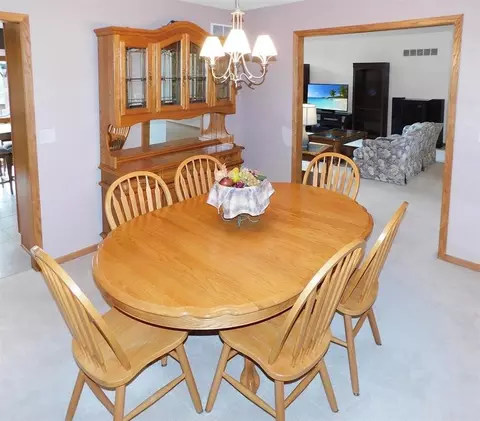 Dining - 5987 Sweet Grass Dr, Roscoe, IL 61073 photo 2 of 3