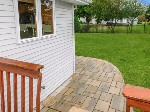 Exterior - 5987 Sweet Grass Dr, Roscoe, IL 61073 photo 11 of 19
