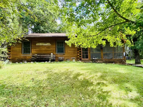 Other - 522 Saint Francis Dr, Dixon, IL 61021 photo 1 of 3