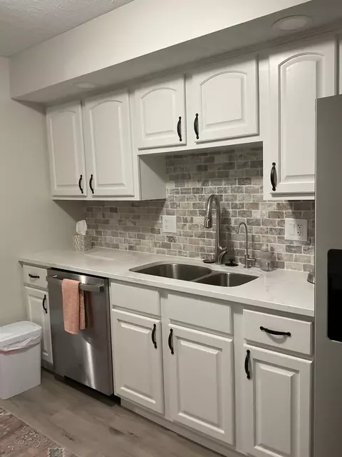 1111 E Jefferson St #10, Bloomington, IL 61701 photo 4