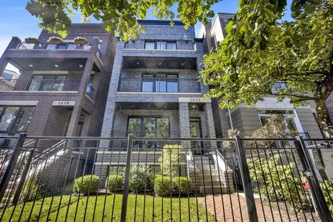 2652 N Racine Ave #2, Chicago, IL 60614