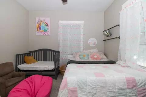 Bedroom - 812 E Taylor St, Bloomington, IL 61701 photo 3 of 5