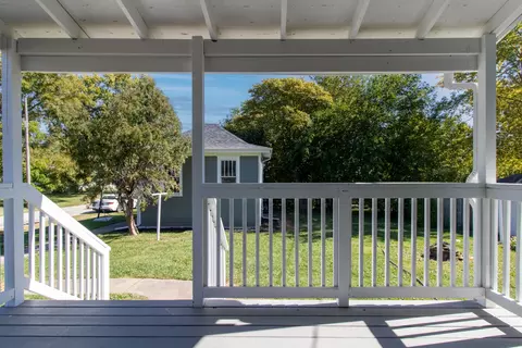 Exterior - 201 S Main St, Arrowsmith, IL 61722 photo 6 of 7
