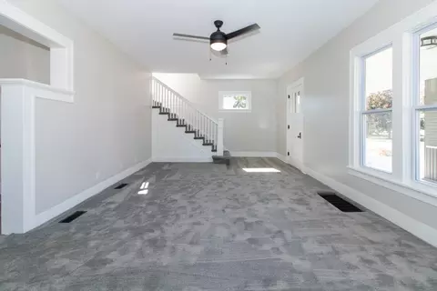 Living - 201 S Main St, Arrowsmith, IL 61722 photo 5 of 7