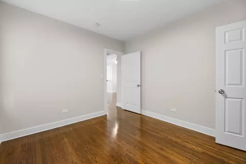 1535 E 84th St, Chicago, IL 60619 photo 10