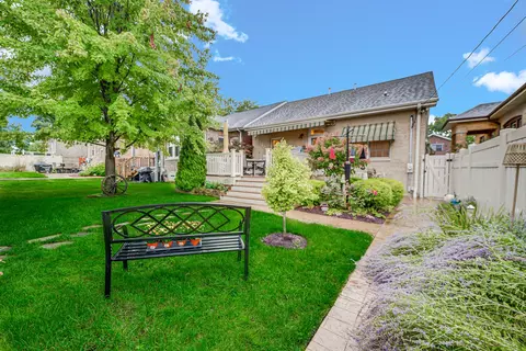 9743 S Hamilton Ave, Chicago, IL 60643 photo 30